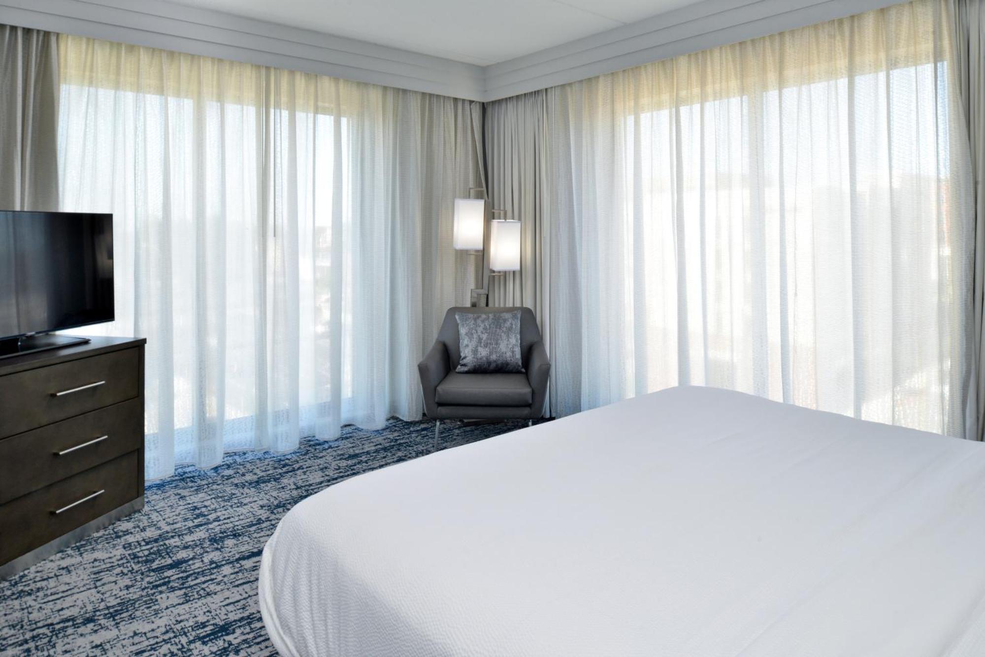 Courtyard By Marriott Wilmington Downtown/Historic District Hotel Eksteriør billede