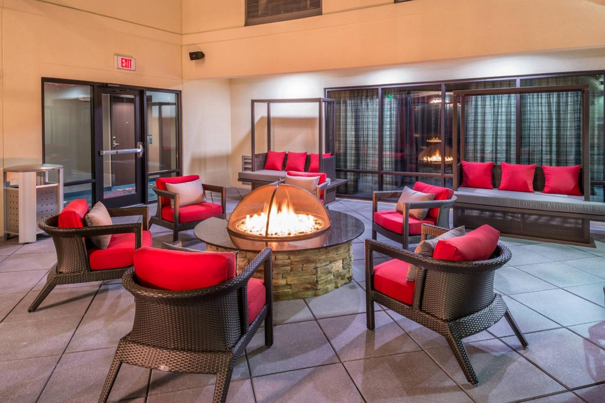 Courtyard By Marriott Wilmington Downtown/Historic District Hotel Eksteriør billede
