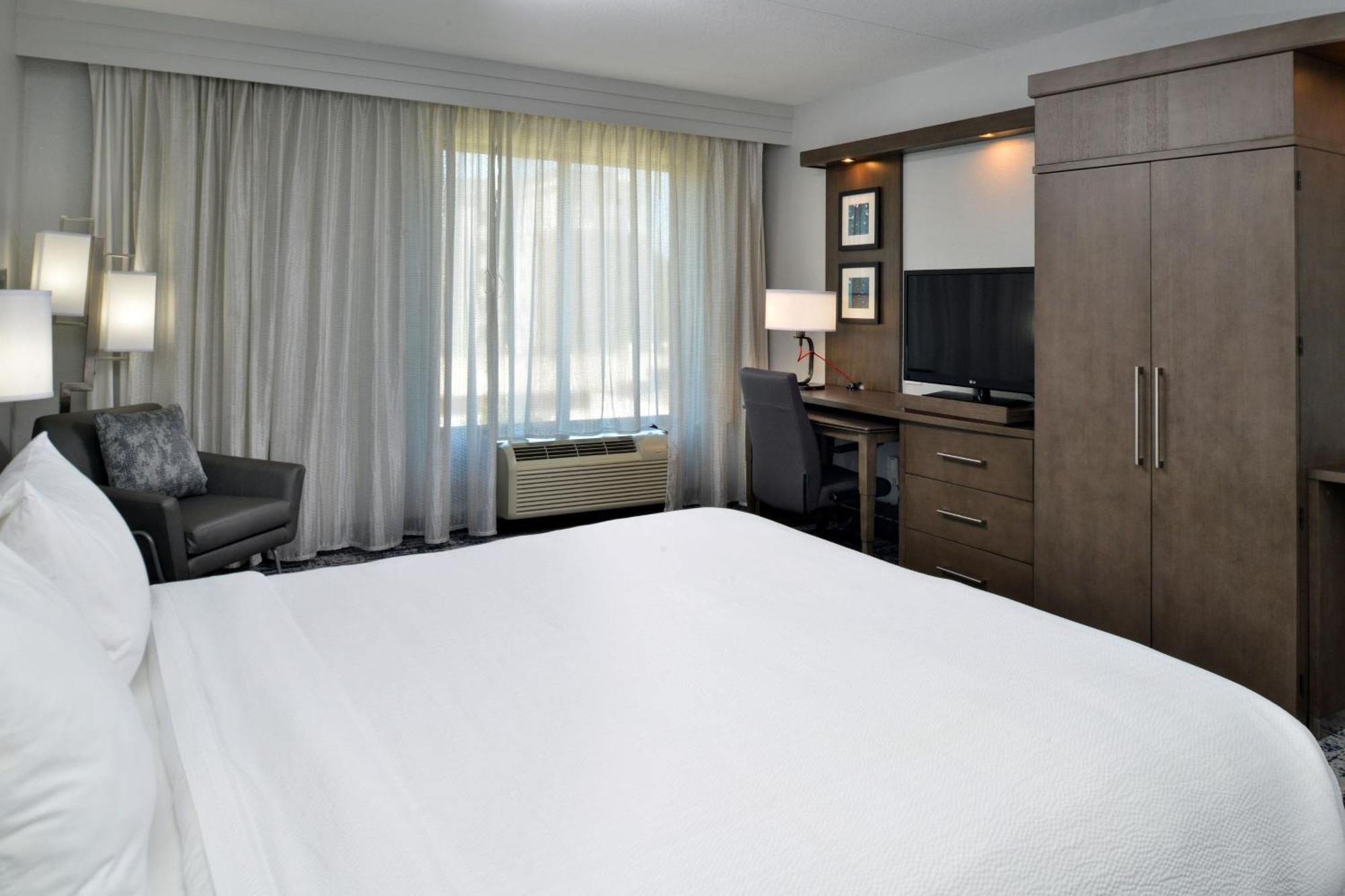 Courtyard By Marriott Wilmington Downtown/Historic District Hotel Eksteriør billede